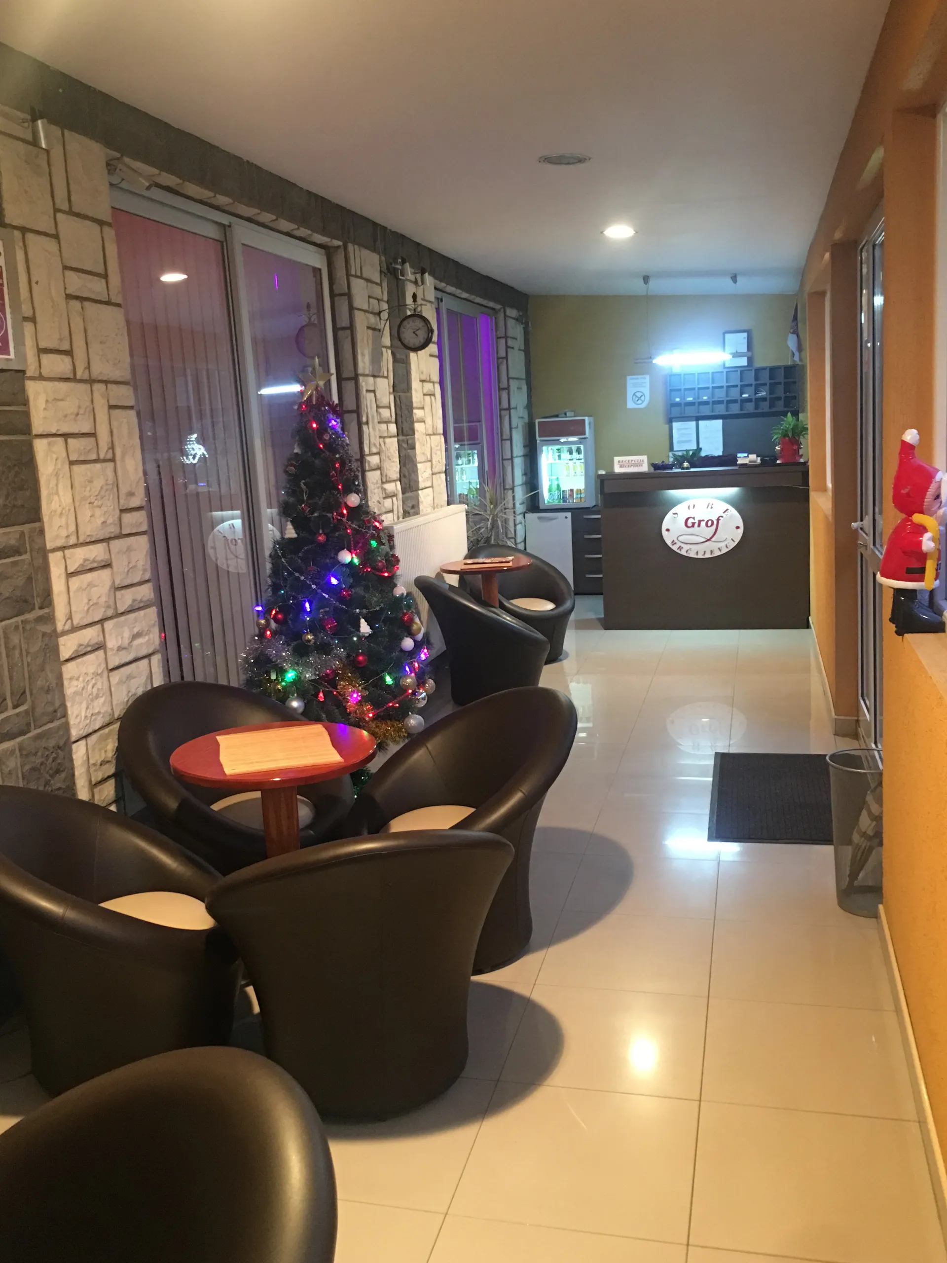 Hostel GROF Mrcajevci