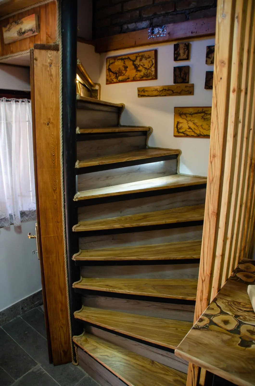 Apartmani Midana