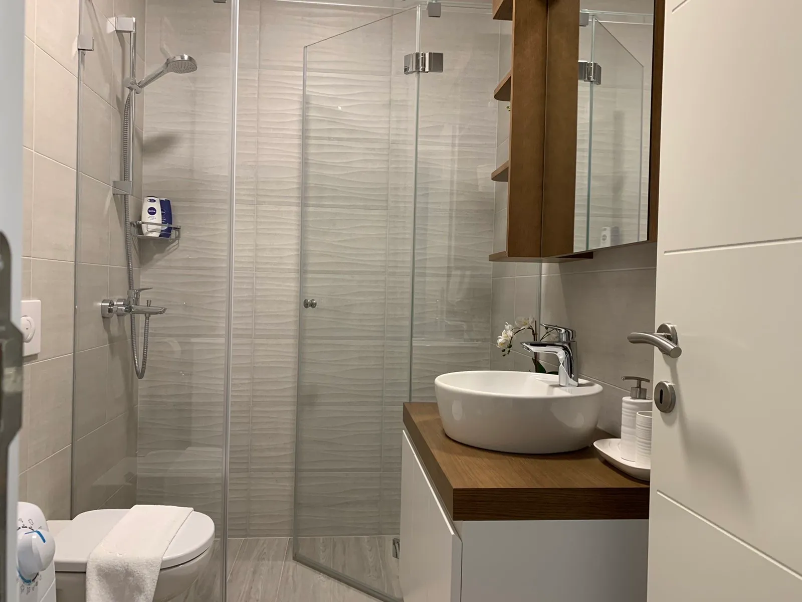 Apartman sa privatnim parkingom