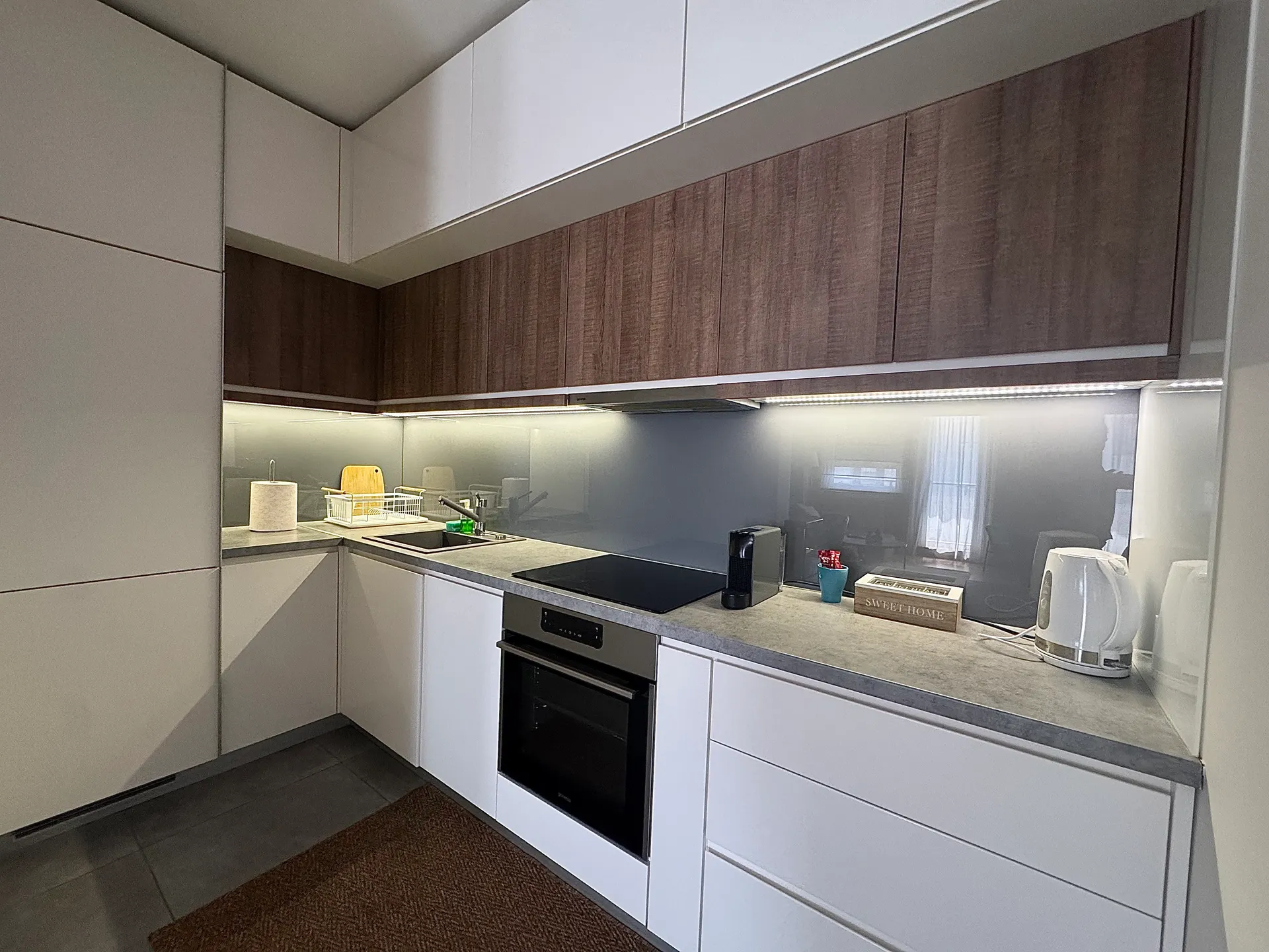 Apartman sa privatnim parkingom