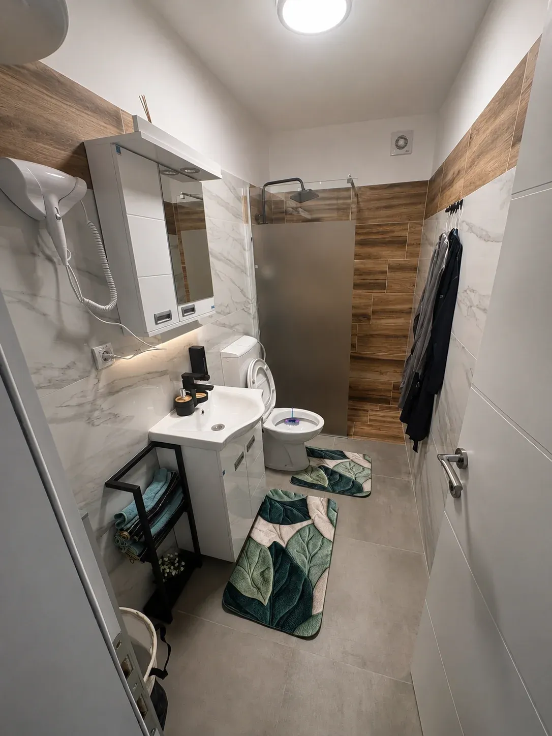 Apartman Srebrno jezero – KseDan SmartStayRide A2