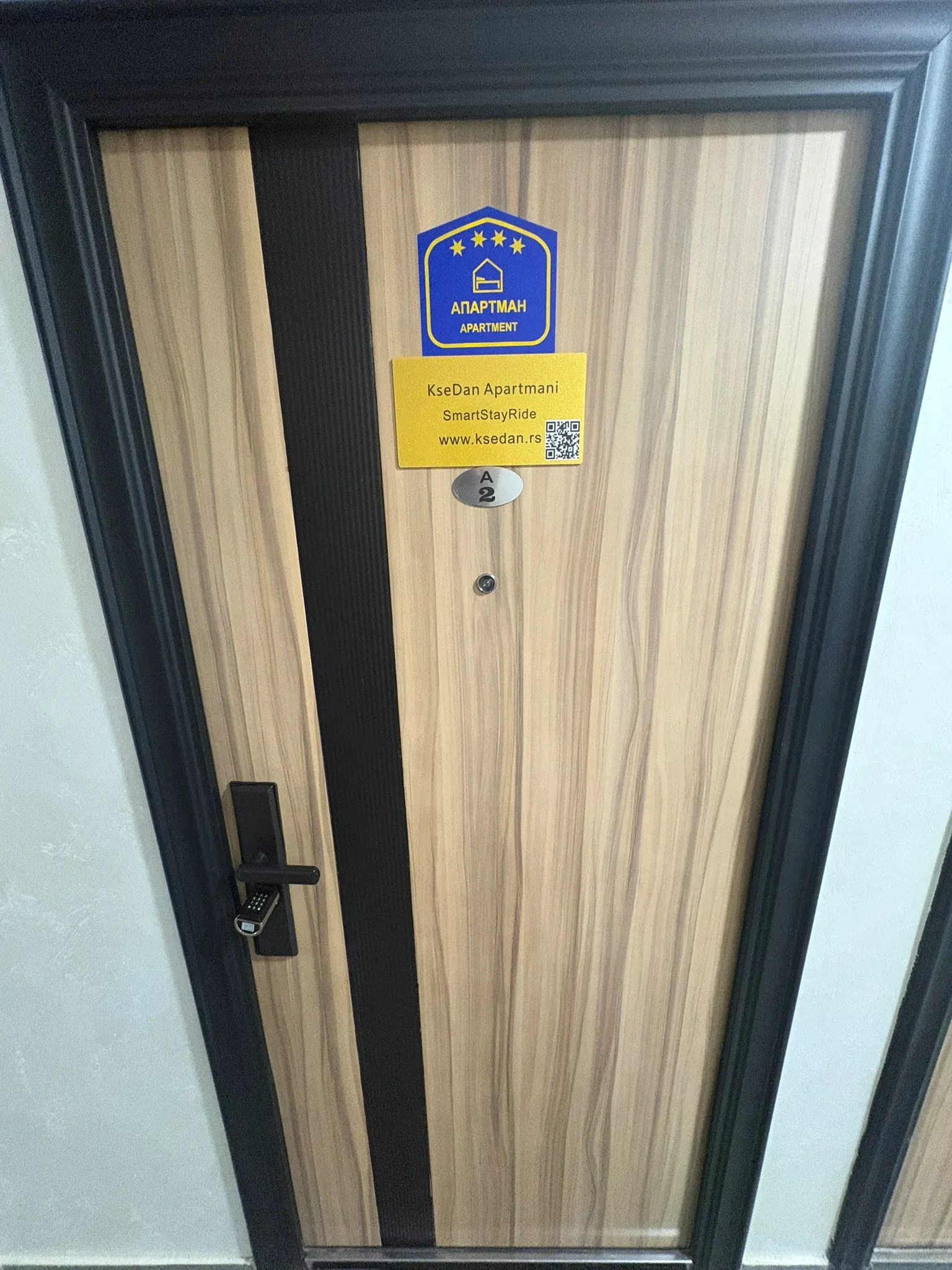 Apartman Srebrno jezero – KseDan SmartStayRide A2