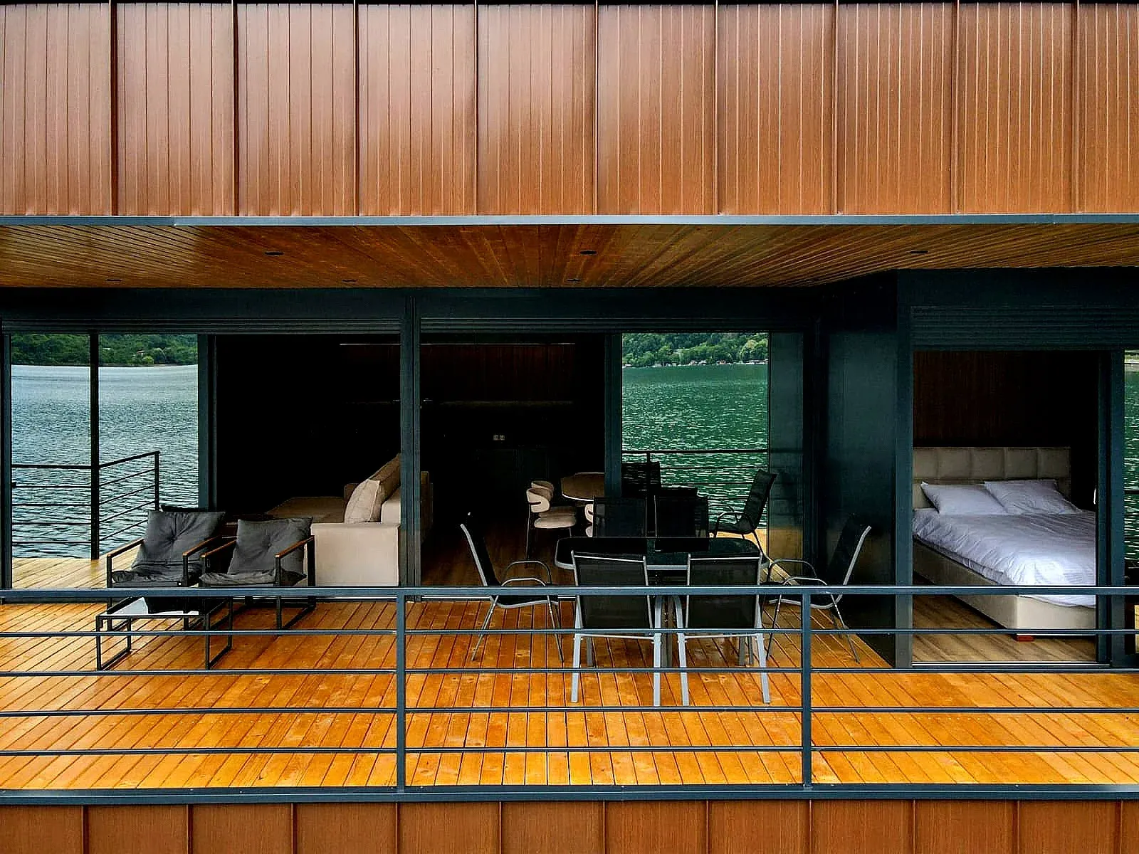 Perućac Lake Residence