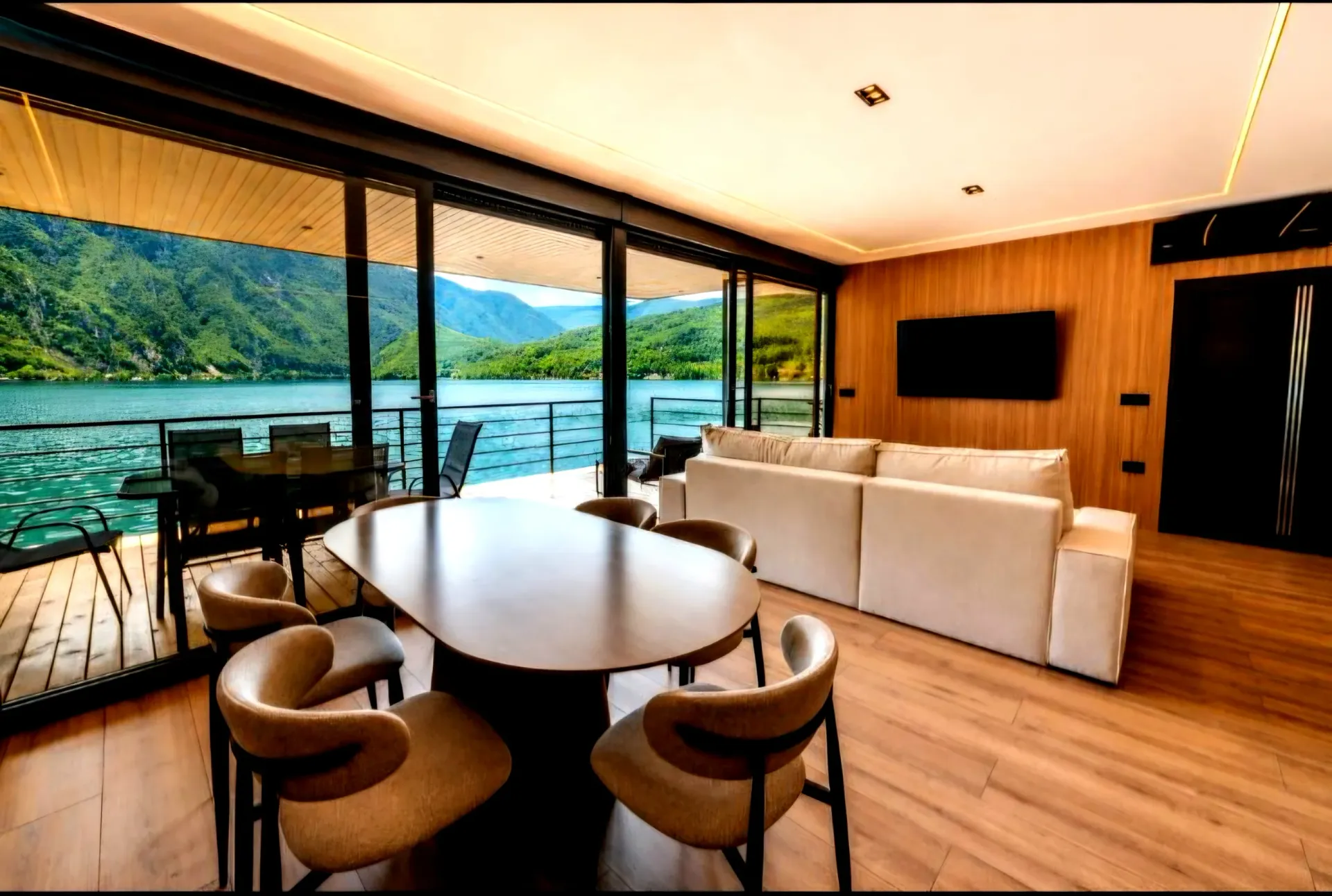 Perućac Lake Residence