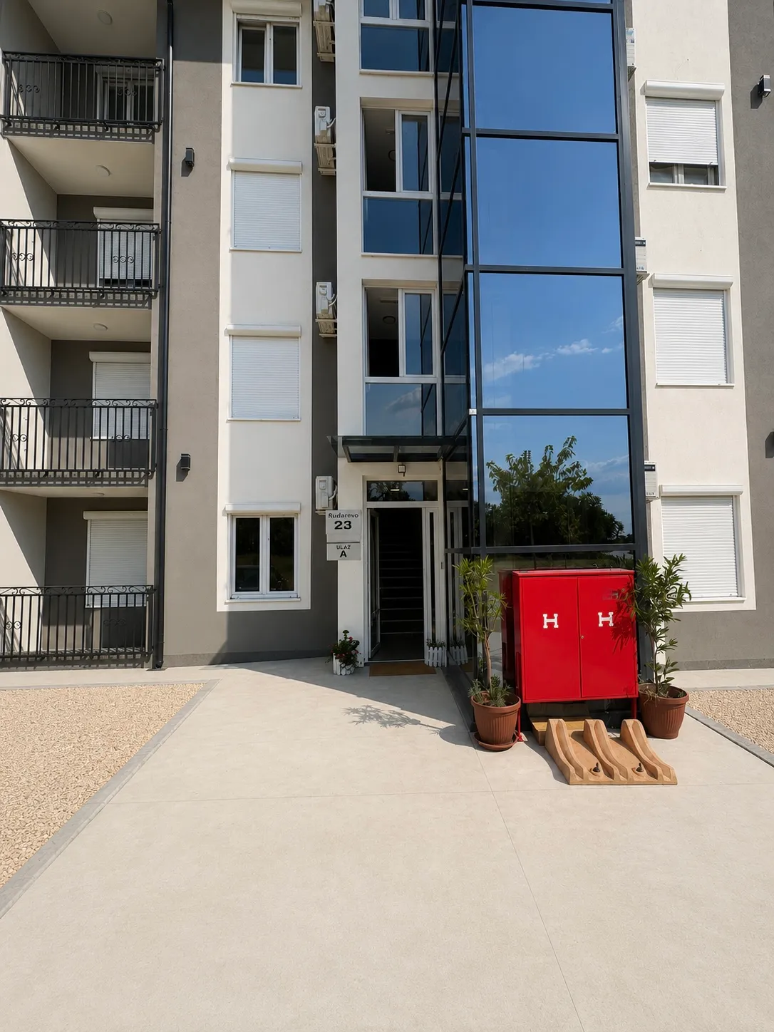 Apartman Srebrno jezero – KseDan SmartStayRide A7