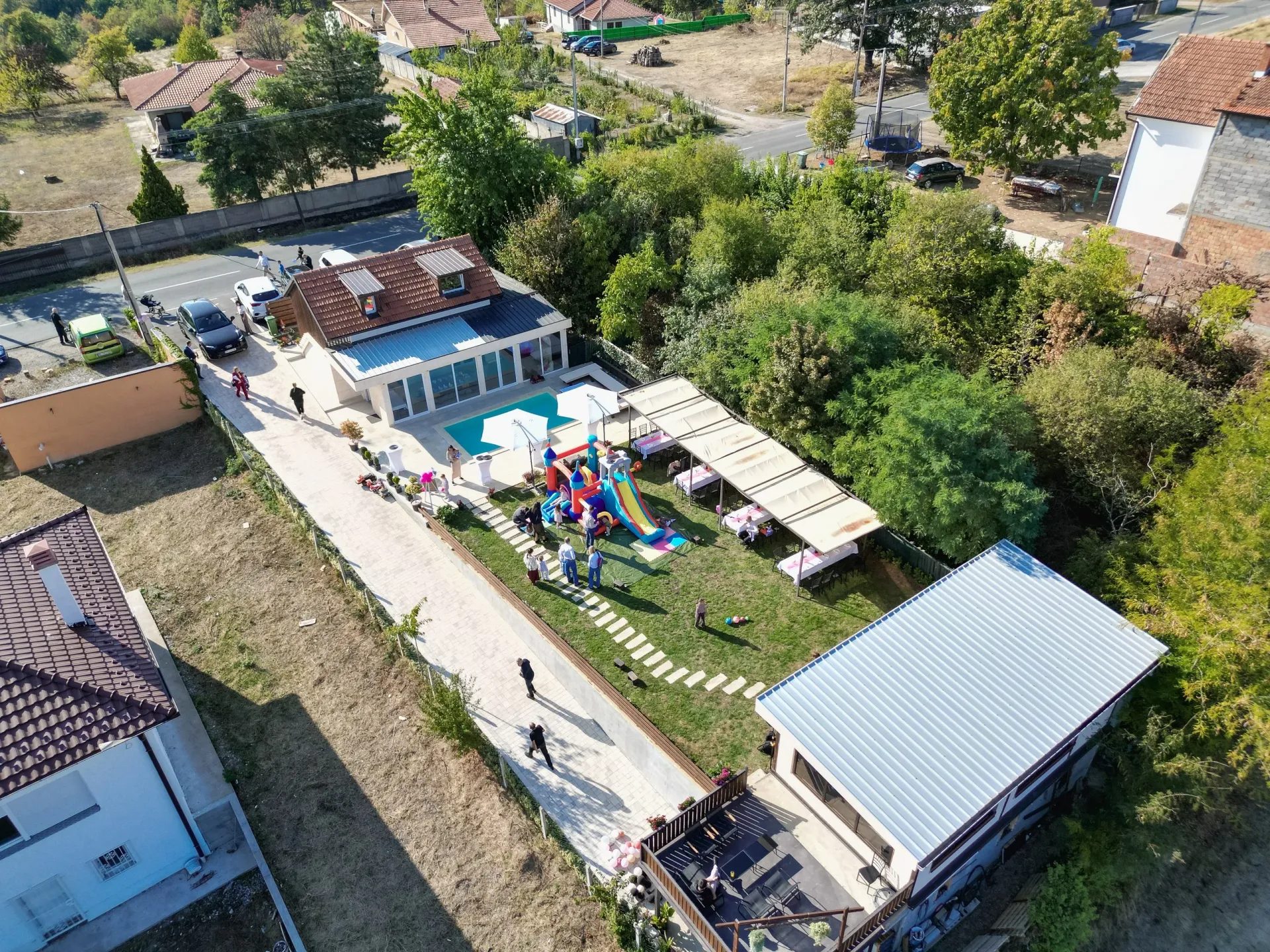 Vino & Vista (vila sa bazenom), Beograd